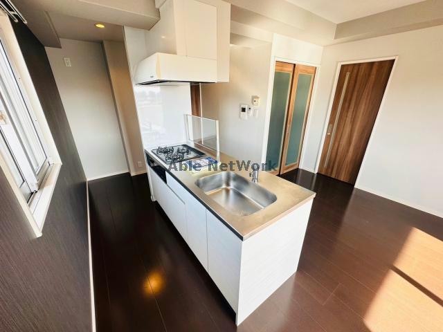 物件内観写真8　(※同型・現況優先)