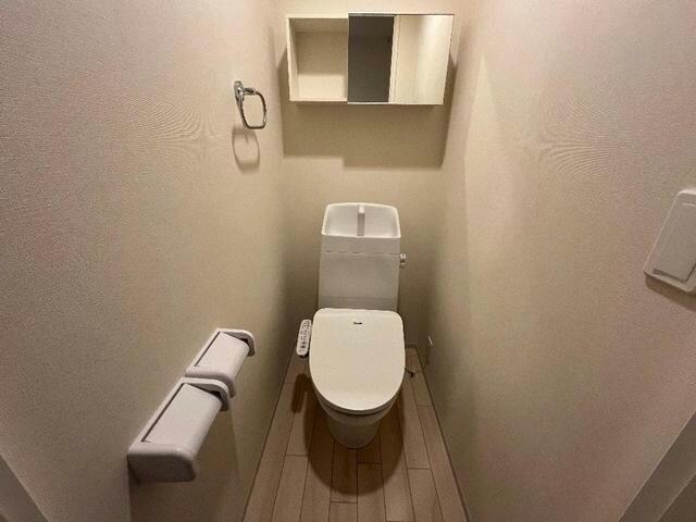 物件内観写真11　(同型　現況優先)