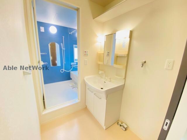 物件内観写真7　(同型反転　現況優先)