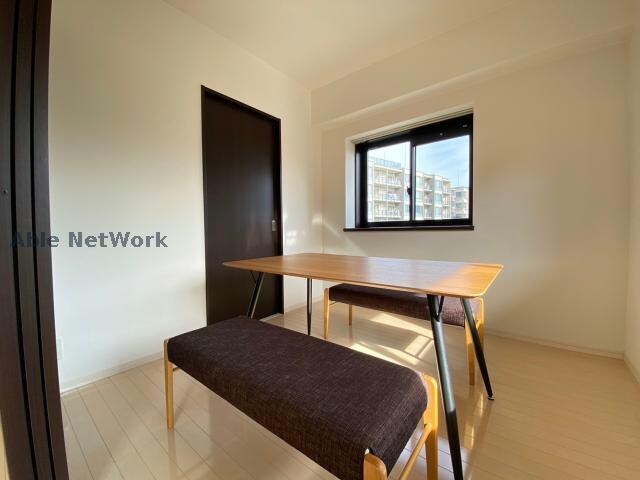 物件内観写真13　(※同型モデルルーム・現況優先)