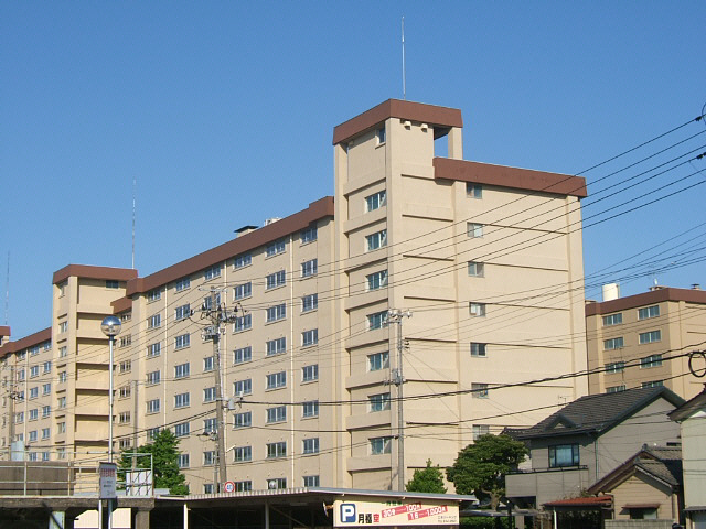 上所マンションA