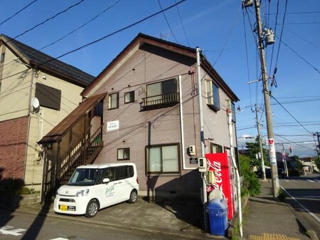 ロイヤルハイツ外観写真