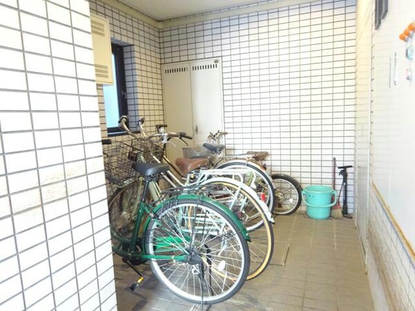 駐輪場
