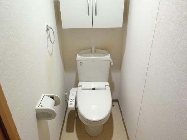 トイレ(別部屋参考写真)
