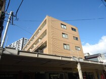 第3ロイヤル礎の外観写真