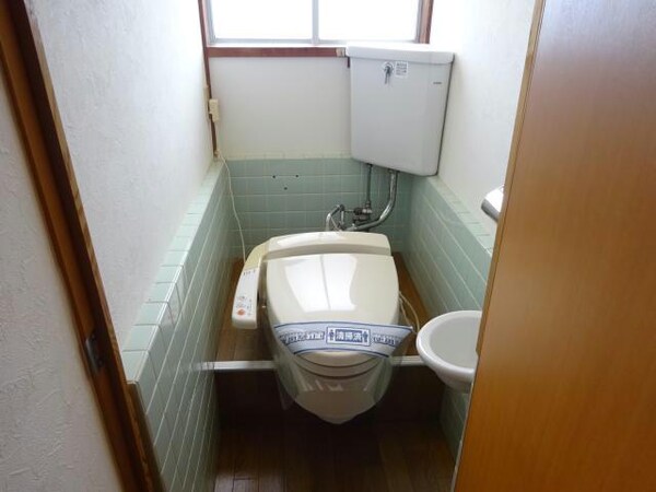 トイレ(※別部屋参照参考写真)