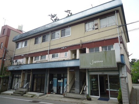 斎藤マンション外観写真