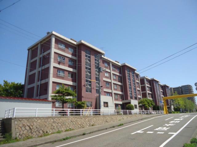 コーポ川岸B