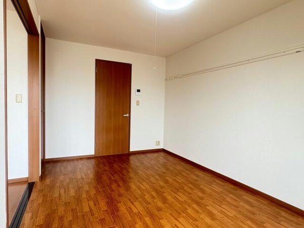 リビングダイニング