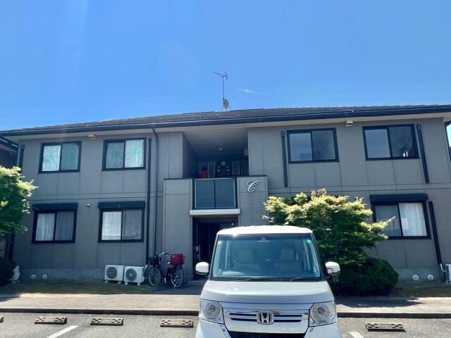 リヴェールタウン赤松の物件外観写真