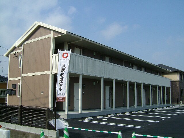 アニヴェルセルＳＴの物件外観写真