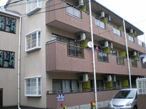 ベルメゾン外観写真