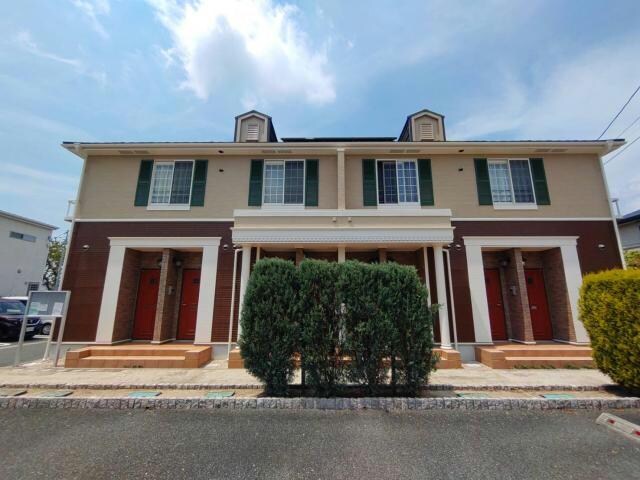 物件外観写真2　(B棟)