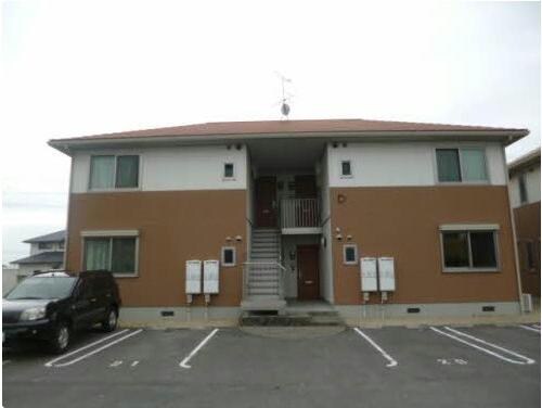 カーサ・ラピスの物件外観写真