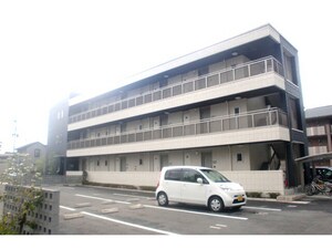 シャーメゾン水ヶ江外観写真