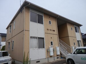 サンサン神野外観写真