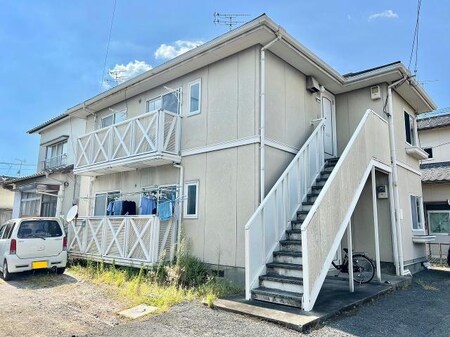 飯盛ハイツ外観写真