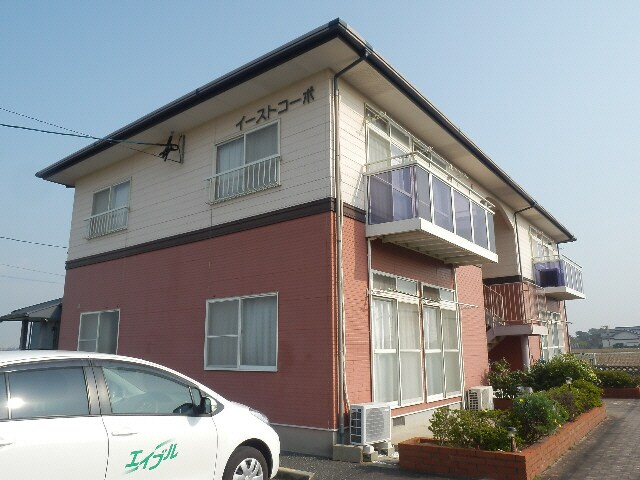 イーストコーポの物件外観写真