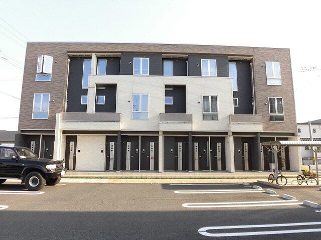 ラディアンスⅠの物件外観写真