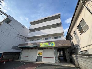 メゾンYOSHIDA外観写真