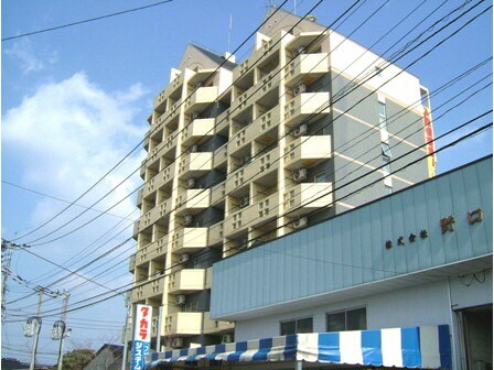 グランピア鍋島の物件外観写真