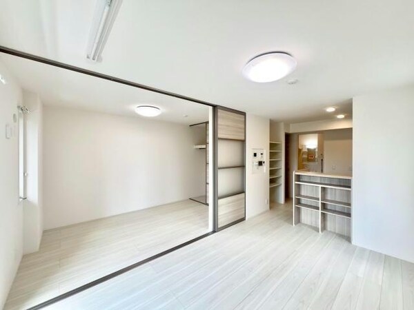 リビングダイニング