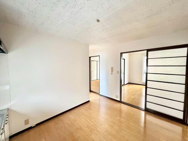 リビングダイニング