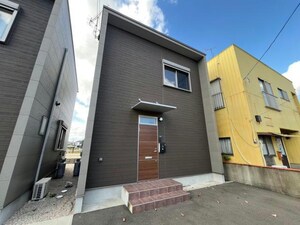 フォレスト若楠外観写真