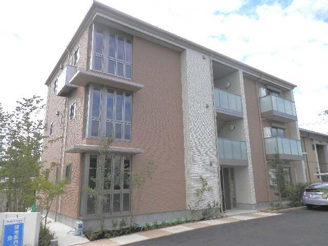 ラ・グルッラの物件外観写真