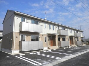 フローラⅡ番館外観写真