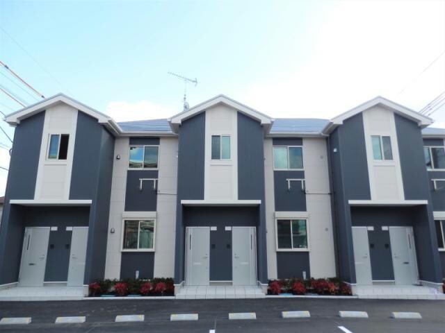 コンセールメゾン八戸溝の物件外観写真