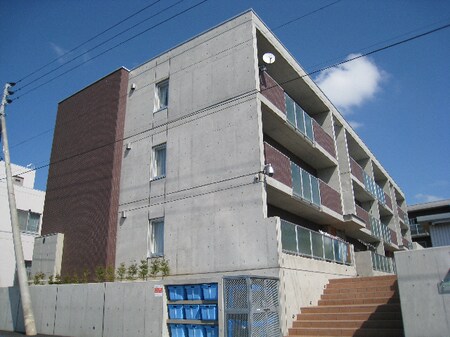 ＷＥＳＴ　ＣＯＵＲＴ外観写真