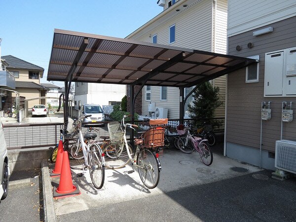 駐輪場