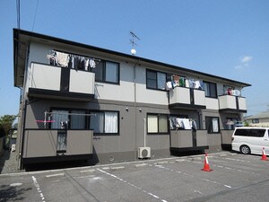 ファミール小野外観写真