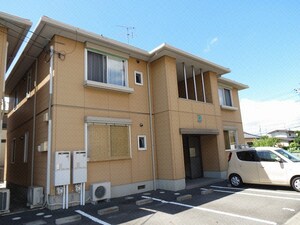 バリュージュサンヨー外観写真