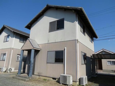 上成小山借家外観写真