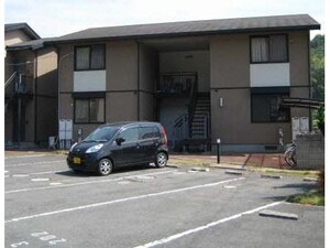 カーサ・ティエラⅡ・Ⅲ外観写真