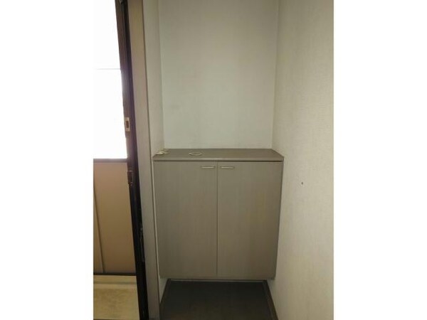 玄関回り