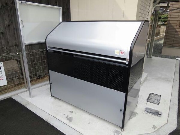 建物設備(ゴミ置き場)