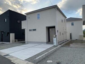 福崎町南田原戸建て外観写真