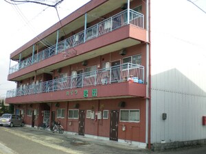 ハイツ岩田外観写真