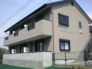 エバーグリーンＣ棟外観写真