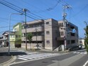 コリーヌ新万