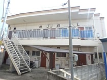 パールハイツの外観写真