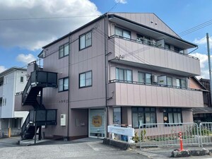 ハイツなきり外観写真