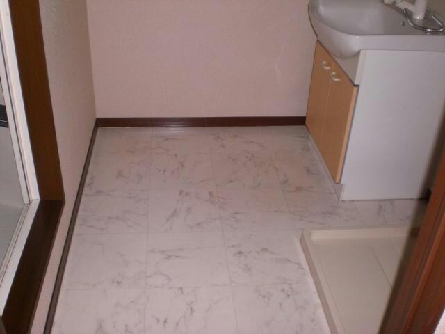 物件内観写真29　(洗面脱衣所)