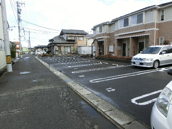 駐車場(駐車場)