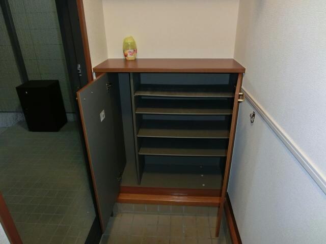 物件内観写真7　(シューズボックス)