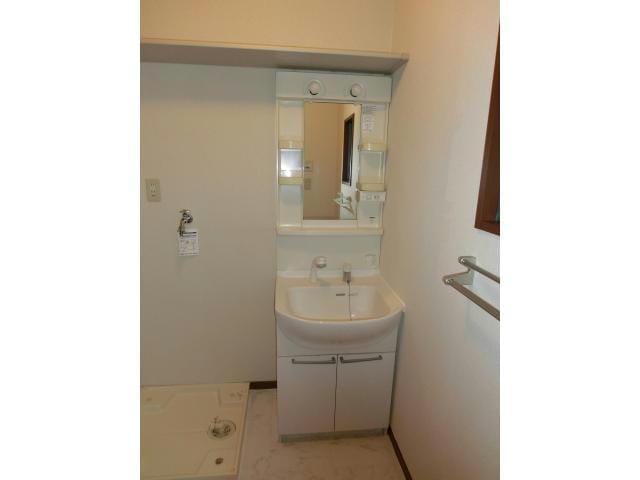 物件内観写真28　(洗面脱衣所)