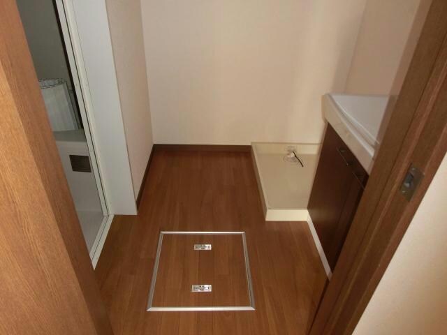 物件内観写真27　(洗面脱衣所)